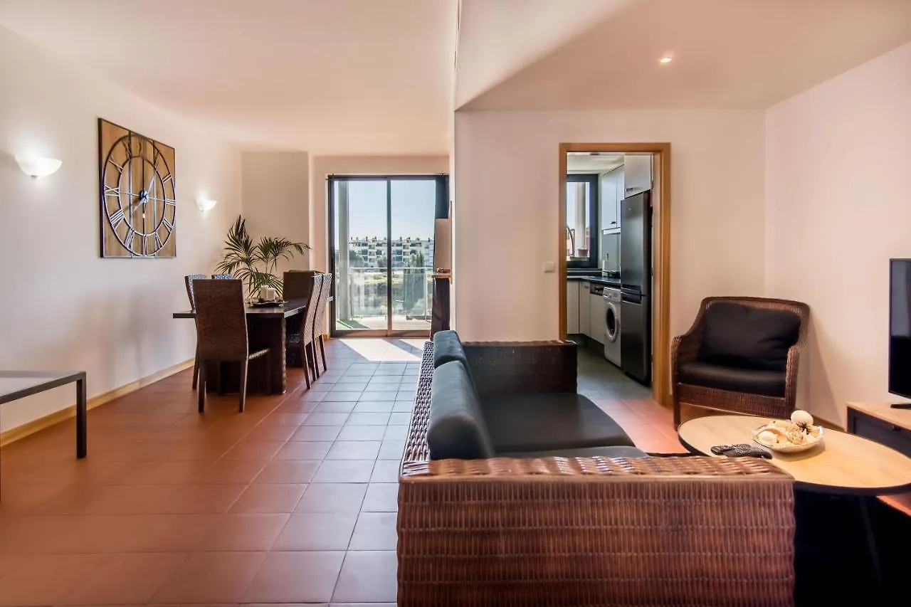 Superbe Appartement Spacieux Avec Terrasse Vue Piscine Vilamoura Apartment
